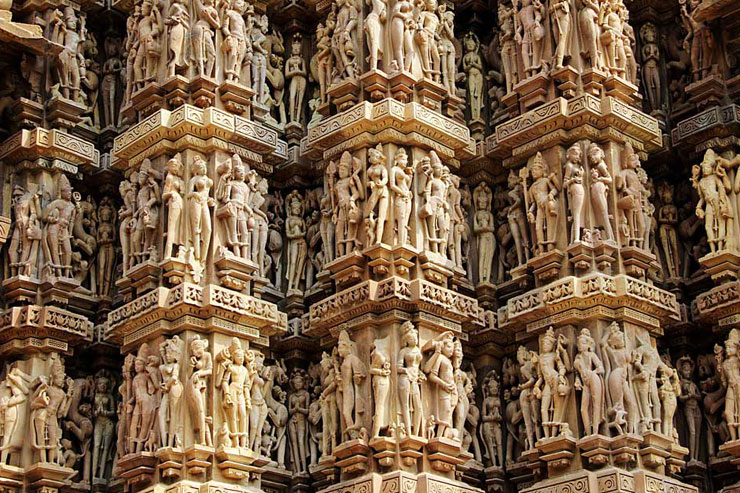 Best of North India including Delhi Jaipur Agra Khajuraho with Varanasi